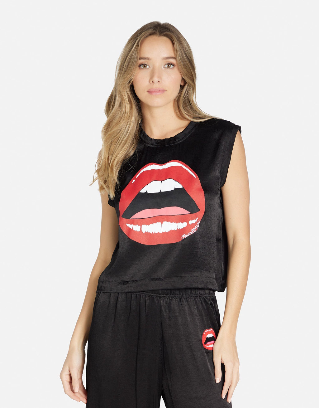 Linette Red Open Lip