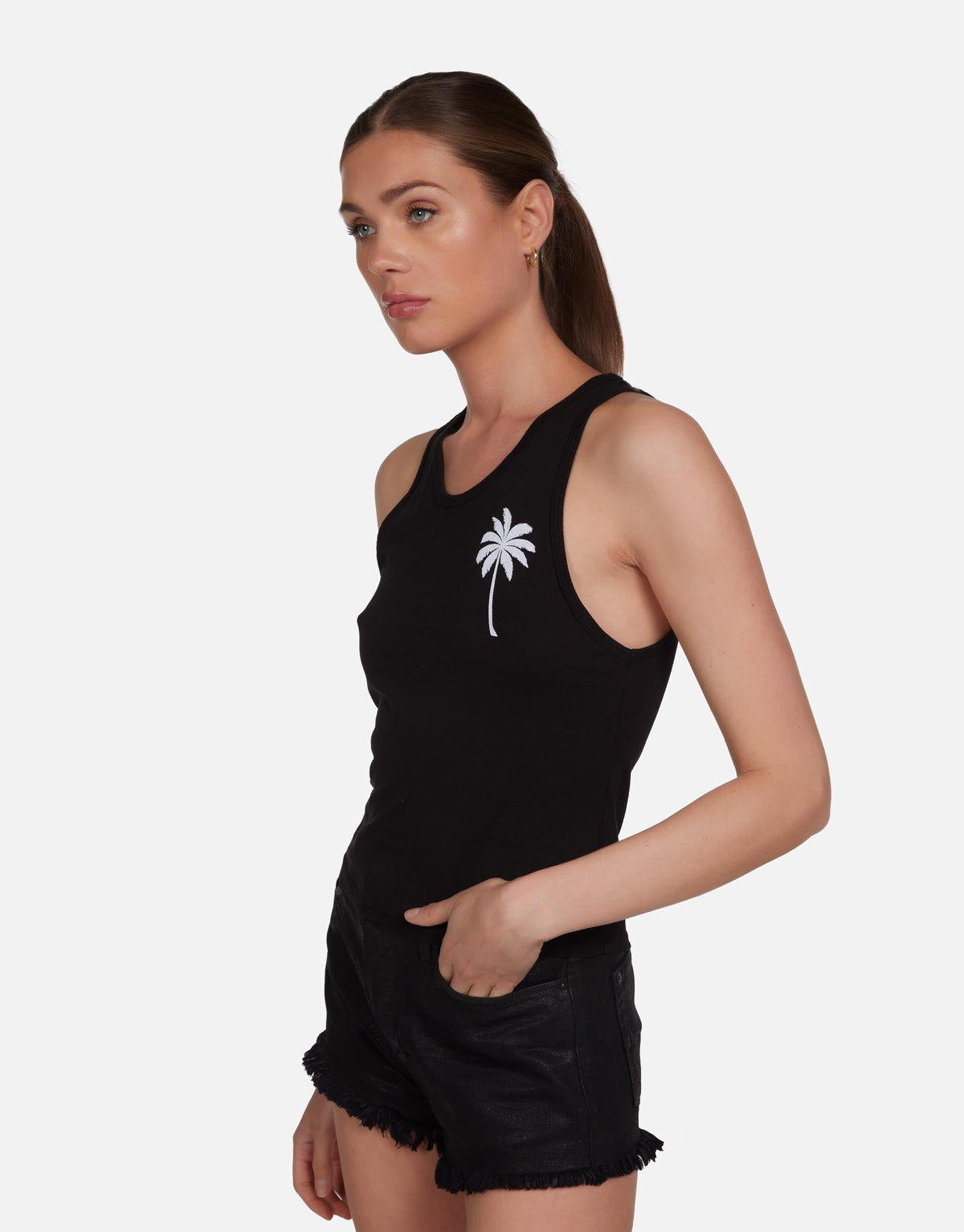 Luciana Tropical Shark