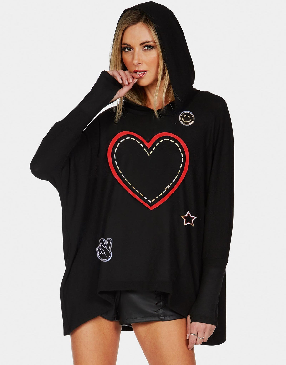 Wilma X Stitched Heart Elements